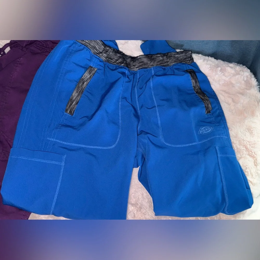 SCRUBS Bundle of 7 Assorted Color Activewear Pants Dickies & More - XS to S - Picture 5 of 16